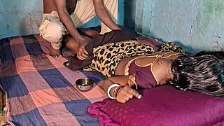 Sexy desi wife gets full pussy fuck after messaging.