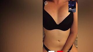 Oh, Watch That Brunette Stroke!