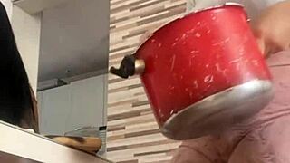 i called my friend with big pussy to help me with lunch