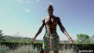 i got embarassed by that big black cock