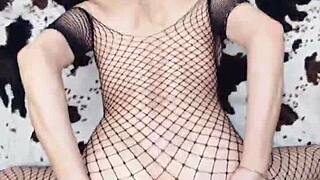 Amateur milf enjoys anal doggystyle in stockings at home