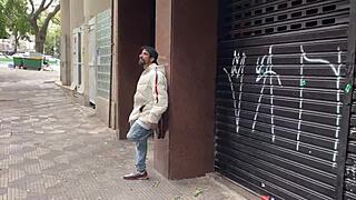 Pornstar brasil convidando um puto pra foder na praca de sao paulo sexo gay brasileiro sem camisinha magrelo dotado fodendo o cuzinho do mascarado