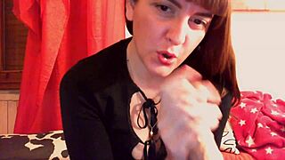 Italian milf Nicoletta puts feet in face for tongue cleaning domination