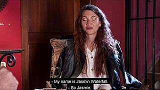 Gerente da loja me convidou para um assunto quente