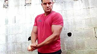 i'm yuri gaucho, brazilian bear giving handjob cumload on huge monster cock, exhibitionist flashing