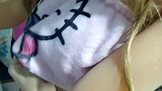 Linda craves cum in her huge curvy ass