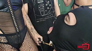 Suruba with bdsm and pet play in amateur group