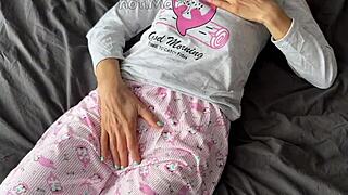 Horny teen fingering pussy squirts from big cock cumshot