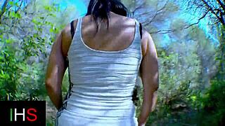 Curvy Brunette Milf Fuck Anal