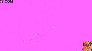 nos metemos con el vergon de la clase todo para que nos preste su gran verga