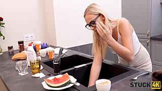 Hey, this sensual blonde babe in glasses needed help after a steamy kitchen fuck