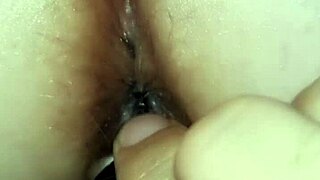 SparklyBBW gets some nice anal plug play 😍 It's so hot to watch!