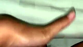 two fingers inside amateur asian homemade