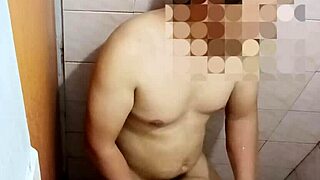 Asian Amateurs Engage In Bathroom Intimacy