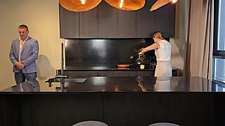 Bodyguard Fulfilled Dream Fucking Boss Hard Before Important Meeting