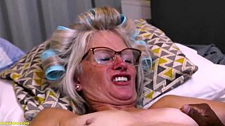 Squirting 68 Years Old Skinny Mature Gets Fist Fucked