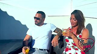 vittoria et pam gros seins partagent queue