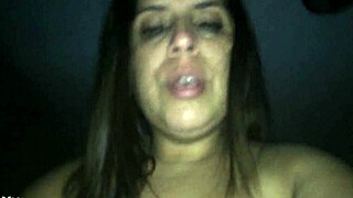 Gordita rica rocio showcases her curves