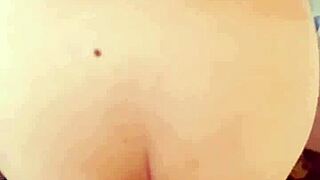 wanita dewasa bersuami yang suka ngentot sampai creampie dengan teman kerjanya