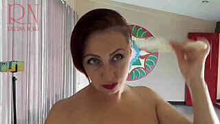 Hey, Regina Noir Cuts Her Hair Naked! ✂️