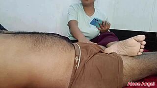 Step-daughter seduces step-father for homemade fucking