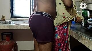 desi bhabhi fucks hardcore in kitchen with banana