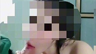 Wow, this Thai babe gives incredible blowjob and swallows cum in mouth! Homemade Deepthroat Action
