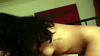 Vicki chase latina girlfriend enjoys getting cummed