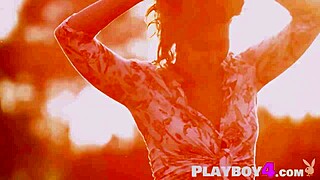 Sweet Anetta Keys Exposes Hot Body In Striptease