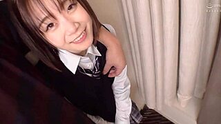 Mao-Chan Enjoys Intense Fingering And Vibrator Teasing In Love Hotel