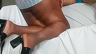 sexy thick showing off her pretty lips