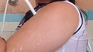 i love seeing my wet arm - part 2