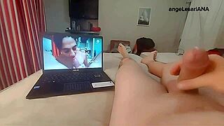 ¡Dando mamada y sacando leche!