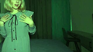 Molly Cute's Eyes Say He Fucked Her Brains Out