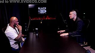 Women exploring more training hands for sex 😏