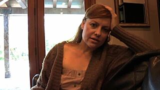 Sovereign syre gets fisted by elle alexandra in lingerie