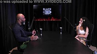 Gosta De Sentir Pau Entrando Cobrava Por Paciencia Fotos Peladas Tocava Siririca Prostituicao Pra Quem Gosta De Gente - Bibi Hourani Watch On Sheer Red