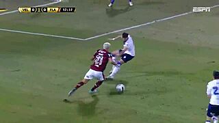 Queixudo Canarinho E Ex-Calvo Grávido Metem De 4 Em Argentina Raspadinha Em Sua Casa