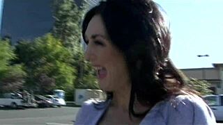 Fucking Brunette MILF: Intense Anal and Oral