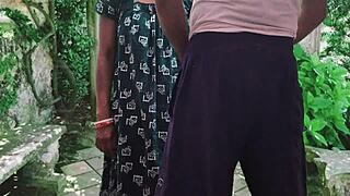 girlfriend having fuck outdoor