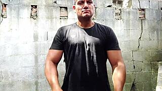 yuri gaucho bodybuilder horny and cumming load