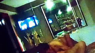 La Ex Esposa De Un Primo Me Da Una Mamada De Verga Y Se Come Mis Huevos En El Motel!