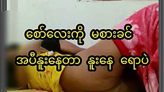 ASIAN couple LICKING and SUCKING each other in REAL homemade 69