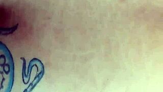 She had wild public sex on the Tacna express road.