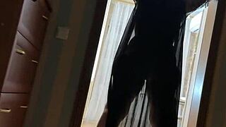 the mature woman blocked the room entrance and got dick in ass and mouth for it