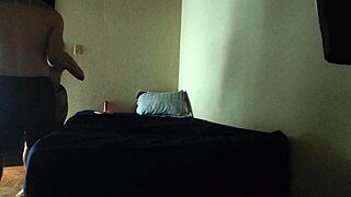 Masagista milf safada n�o aguentou o tesao e deu pro cliente cameras filmaram tudo