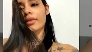 Diamondjo And Larahenao Flaunt Their Big Boobs And Tits Together