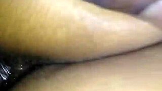 Sexy ass ebony walking doggy