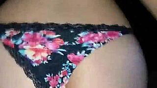 Sentones de culito rico