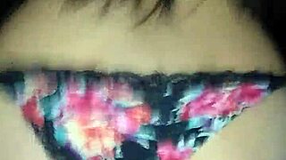 Sentones de culito rico